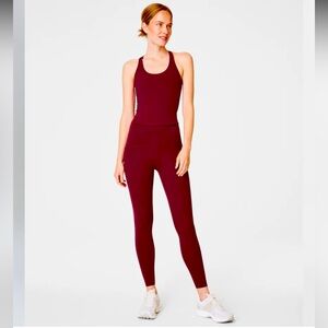 SPANX Booty Boost 7/8 Legging in Wine, Size M, Very Nice Condition!